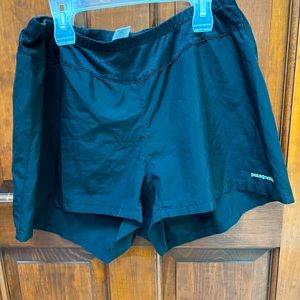 Patagonia sz large ladies athletic shorts black
